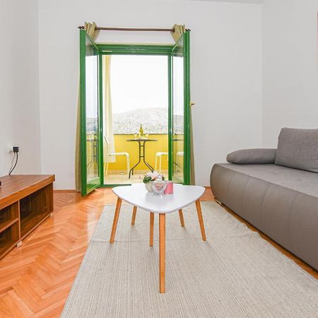Apartments Kate Паг Екстер'єр фото